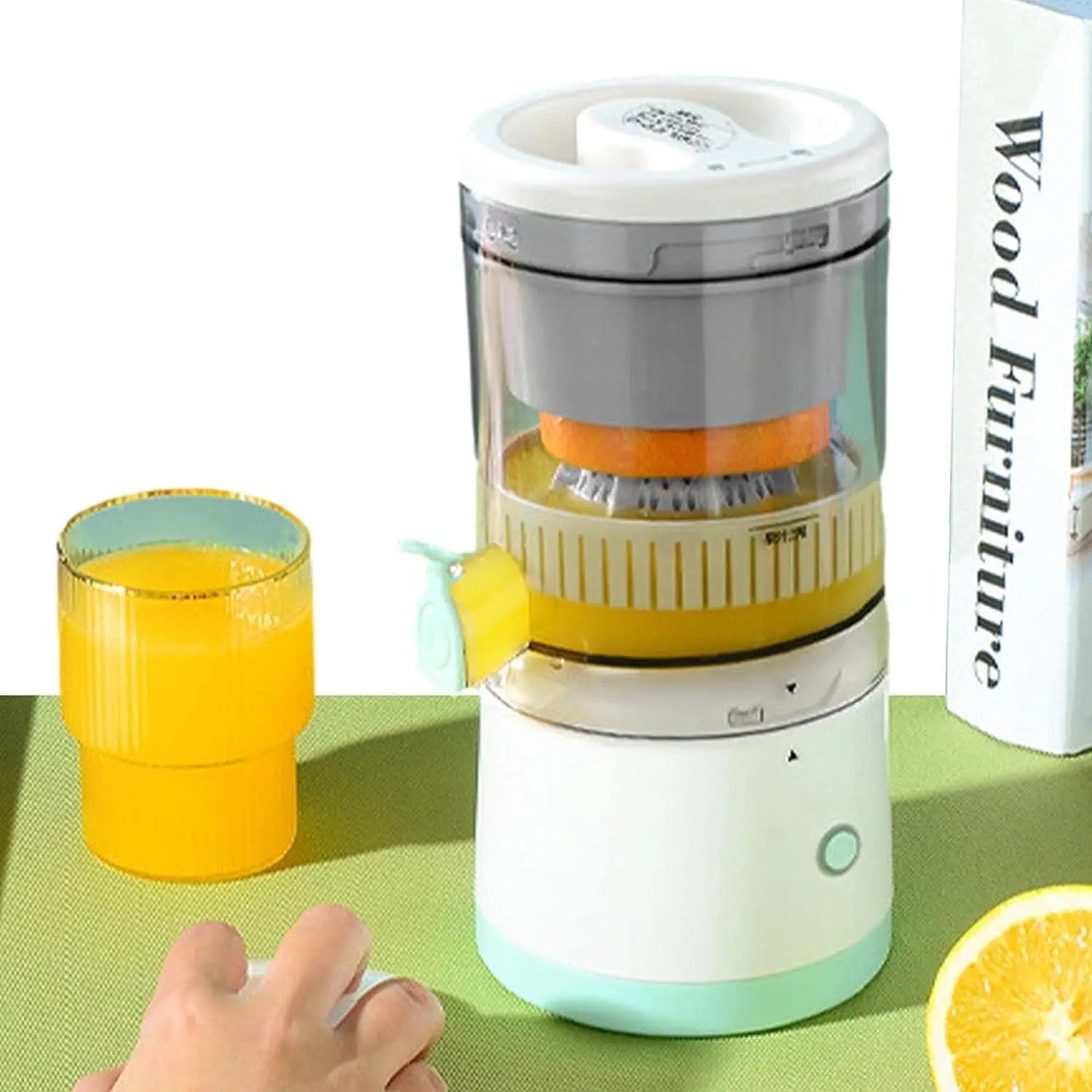 Portable Small Electric Juicer 